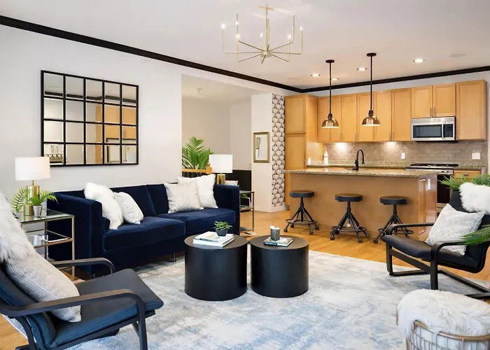 Holiday home Cozy Wicker Park With Movie Chicago