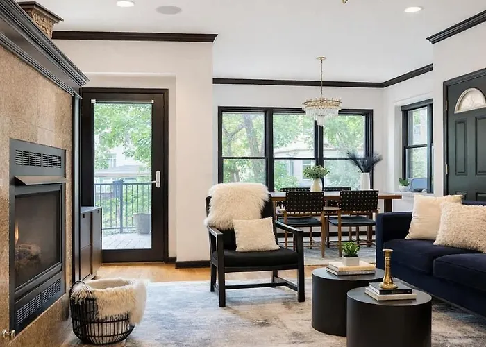 Holiday home Cozy Wicker Park With Movie Chicago