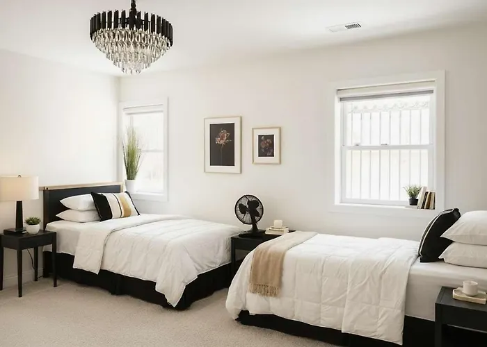 Cozy Wicker Park With Movie Holiday home Chicago